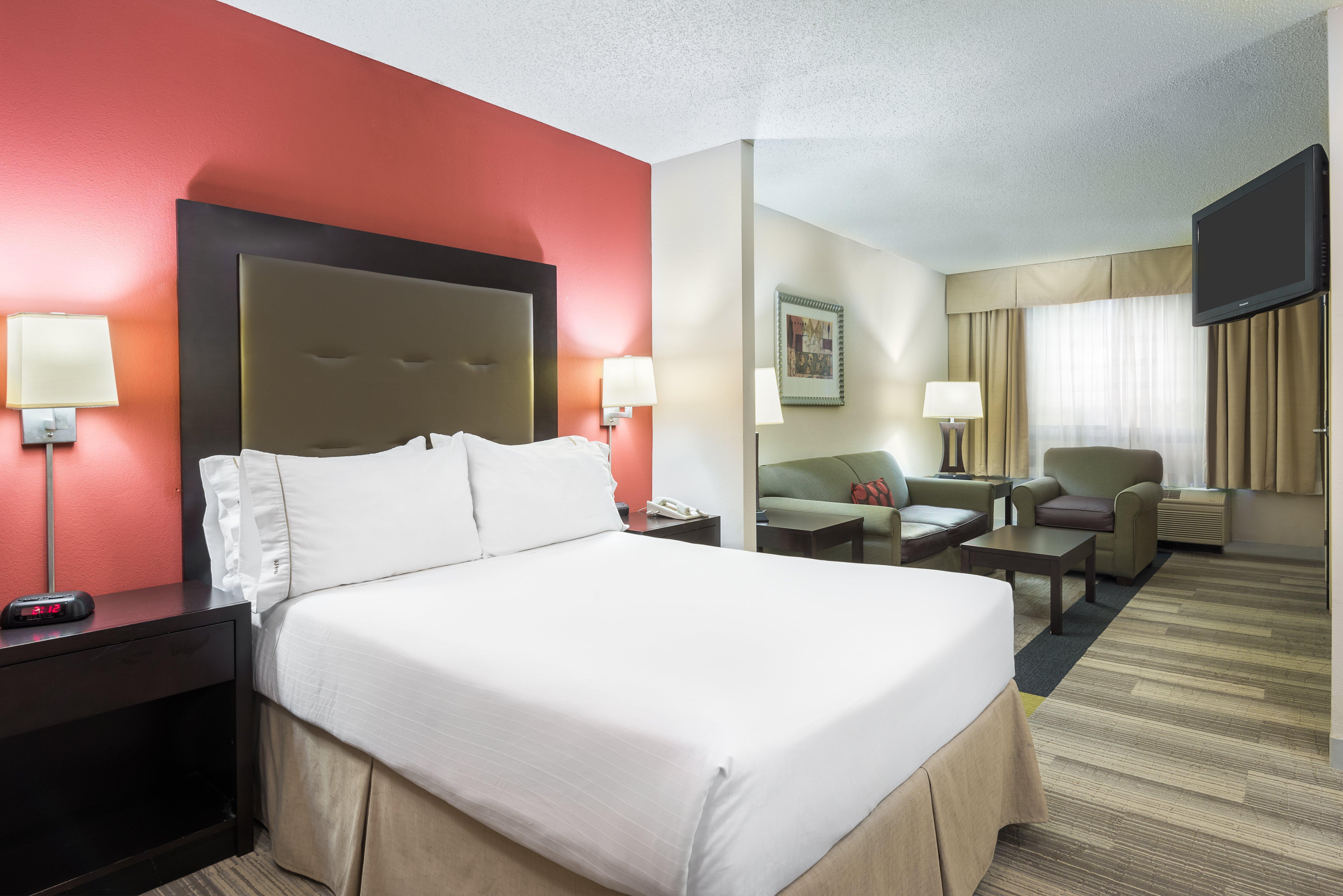 Holiday Inn Express Hotel & Suites Kendall East-Miami By Ihg Екстериор снимка