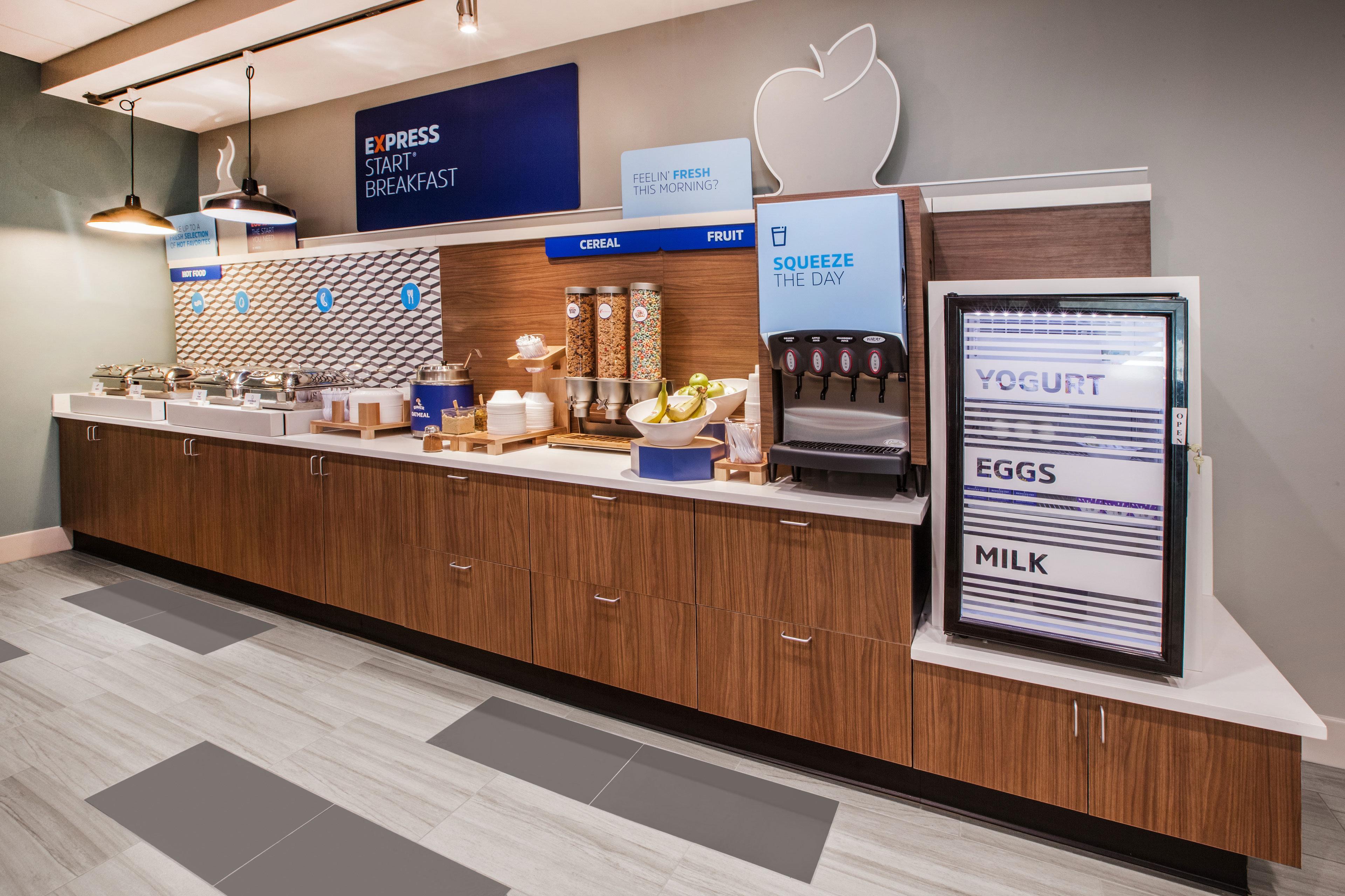 Holiday Inn Express Hotel & Suites Kendall East-Miami By Ihg Екстериор снимка